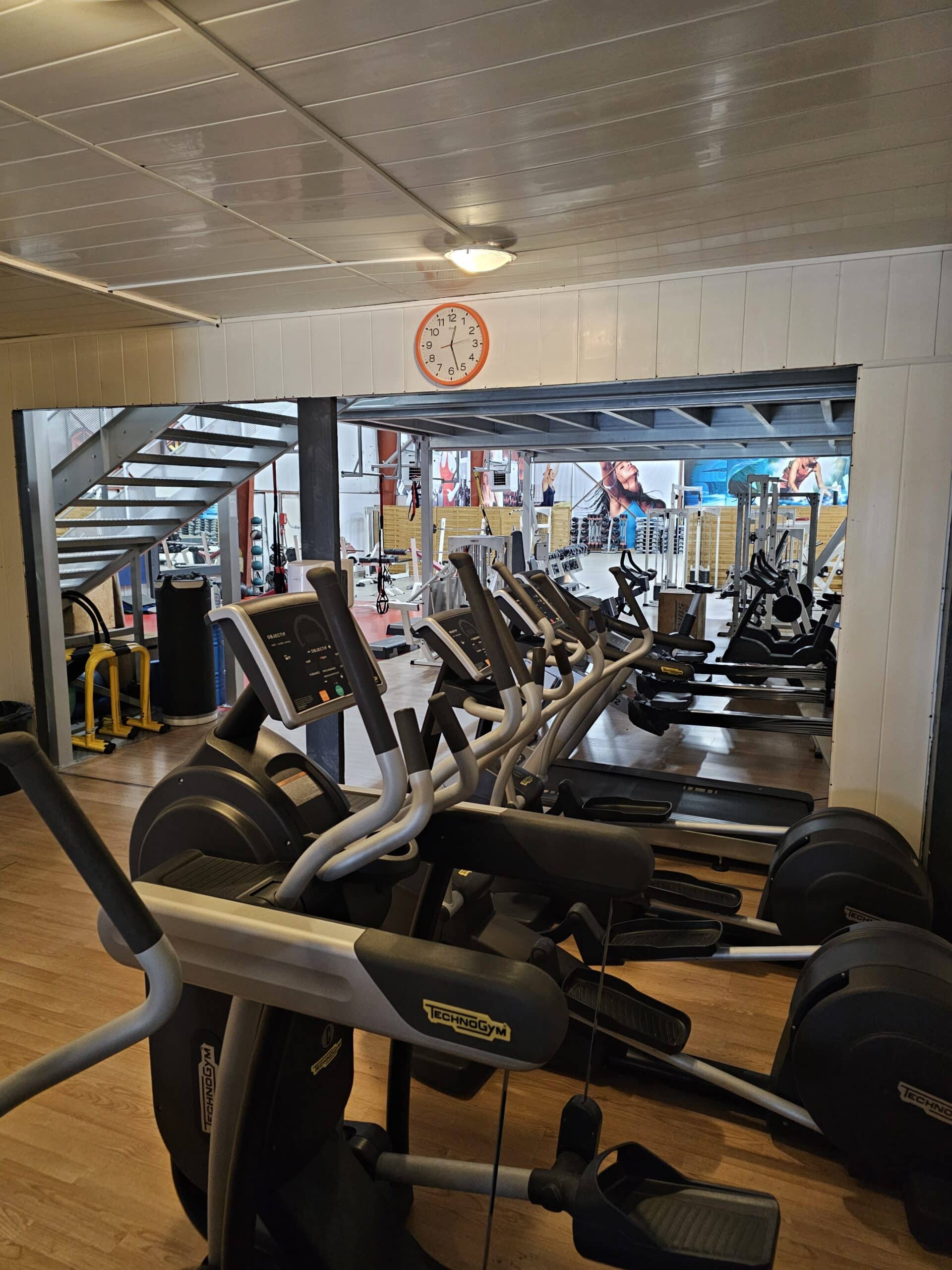 Espace cardio musculation de la salle de sport Le Kube à Nantes - spinning